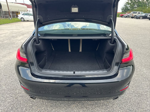 Used 2021 BMW 330i xDrive Sedan image 13