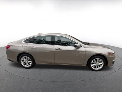 Used 2024 Chevrolet Malibu LT image 16
