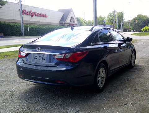 Used 2012 Hyundai Sonata GLS w/ Popular Equipment Pkg image 4