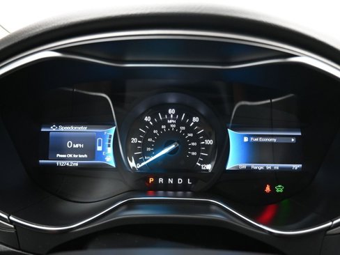 Used 2018 Ford Fusion S image 15
