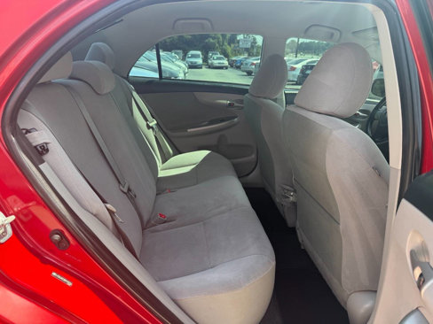 Used 2011 Toyota Corolla LE image 12