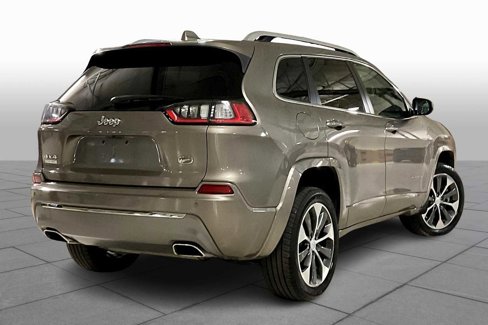 Used 2019 Jeep Cherokee Overland w/ Heavy Duty Protection Group image 12