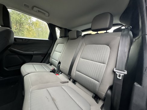 Used 2022 Ford Escape S image 22