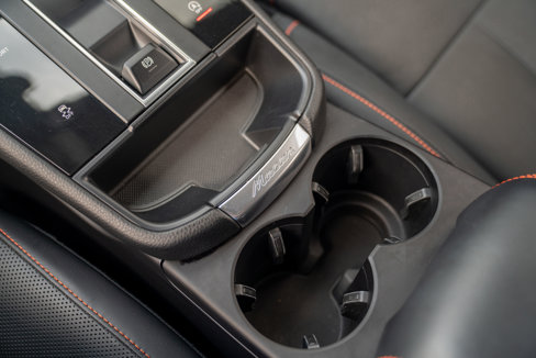Used 2022 Porsche Macan image 30