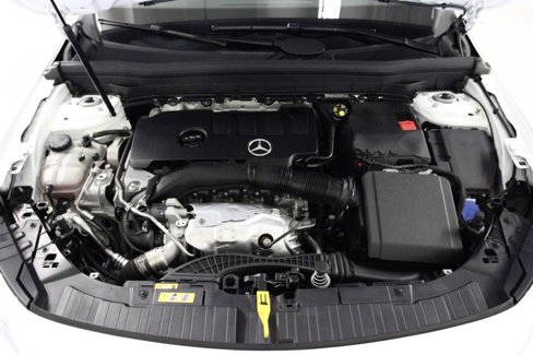 Used 2023 Mercedes-Benz GLB 250 4MATIC image 12