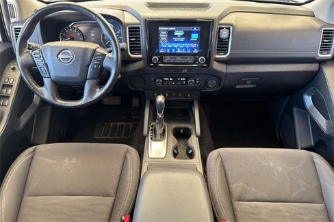 Used 2022 Nissan Frontier SV image 15
