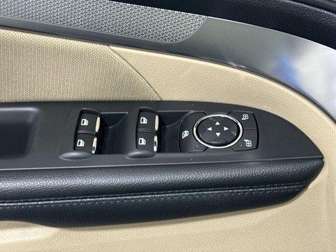 Used 2016 Ford Explorer FWD image 16