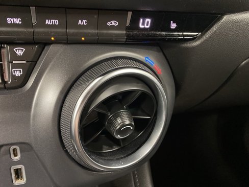 Used 2021 Chevrolet Blazer LT image 44