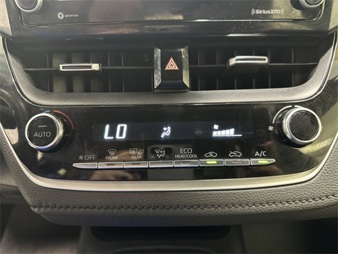 Used 2022 Toyota Corolla SE image 30