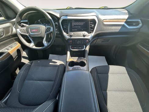 Used 2023 GMC Acadia SLE image 20