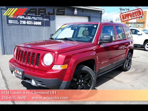 Used 2012 Jeep Patriot Latitude w/ Sun/Sound Group image 1
