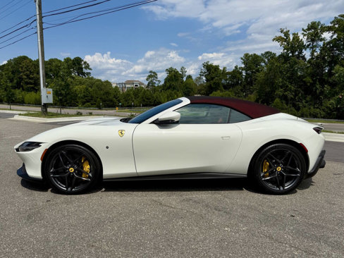 Used 2025 Ferrari Roma Spider image 5