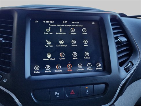 Used 2021 Jeep Cherokee Latitude Lux w/ Comfort/Convenience Group image 18