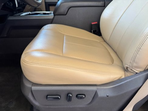 Used 2016 Ford F250 Lariat w/ Lariat Ultimate Package image 16