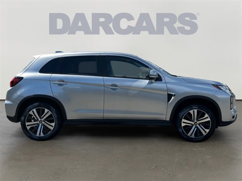 Used 2022 Mitsubishi Outlander Sport SE image 8