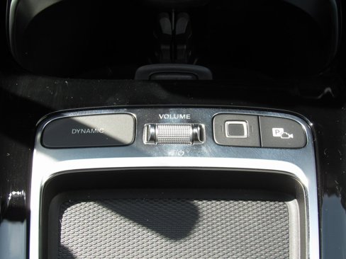 New 2025 Mercedes-Benz GLB 250 4MATIC image 33