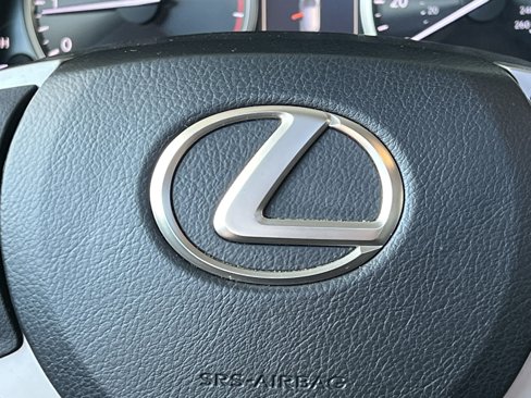 Used 2015 Lexus NX 200t FWD image 31