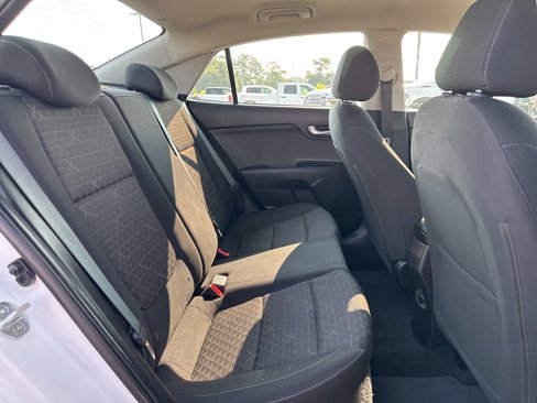 Used 2019 Kia Rio S image 17