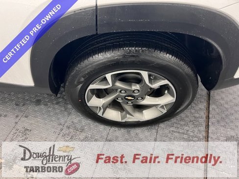 Certified 2024 Chevrolet Trax LT w/ Driver Confidence Package image 22