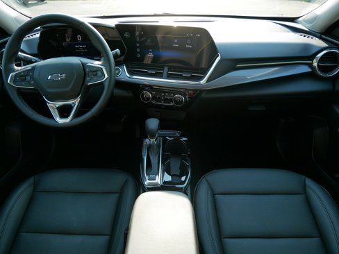 Used 2024 Chevrolet Trax ACTIV w/ Driver Confidence Package image 15