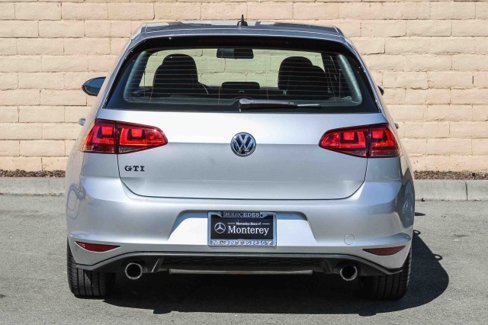 Used 2015 Volkswagen GTI SE image 7