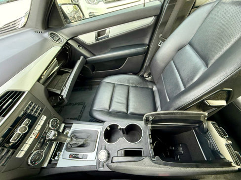 Used 2014 Mercedes-Benz C 250 Sedan image 15