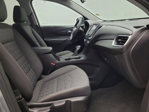 Used 2023 Chevrolet Equinox LT w/ Driver Convenience Package image 21