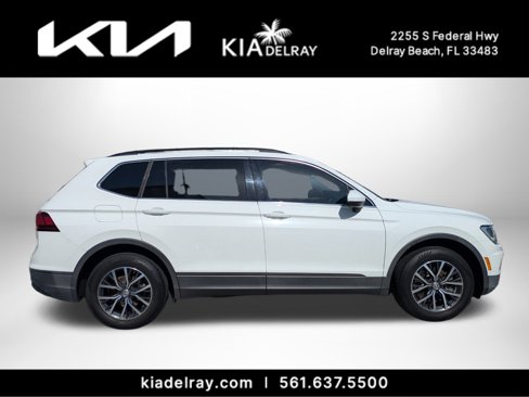 Used 2019 Volkswagen Tiguan SE image 3