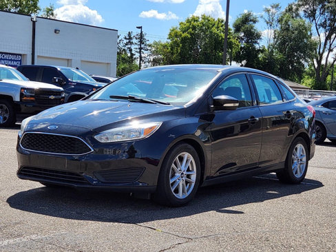 Used 2017 Ford Focus SE image 6