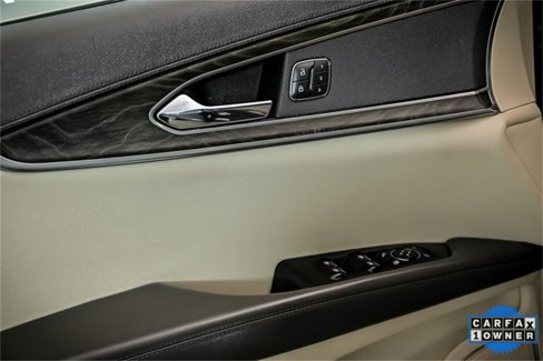 Used 2019 Lincoln Nautilus Select image 9