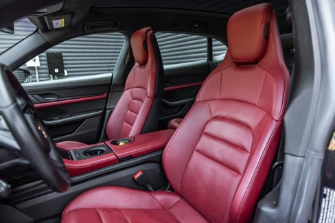 Certified 2022 Porsche Taycan 4 Cross Turismo image 5
