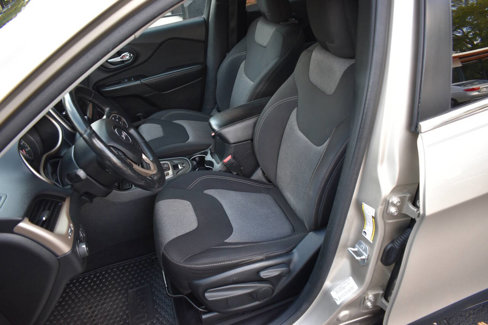 Used 2014 Jeep Cherokee Latitude image 18