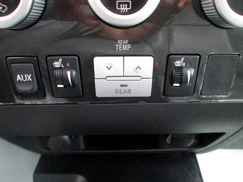 Used 2008 Toyota Sequoia Limited image 35