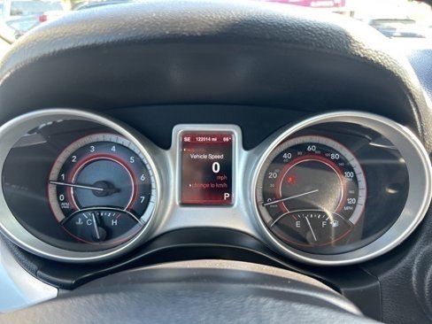 Used 2014 Dodge Journey Limited w/ Driver Convenience Group image 14