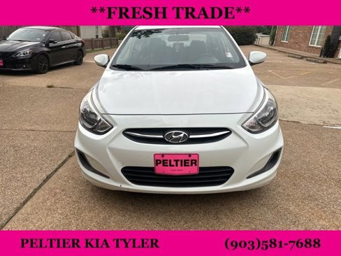 Used 2016 Hyundai Accent SE image 2