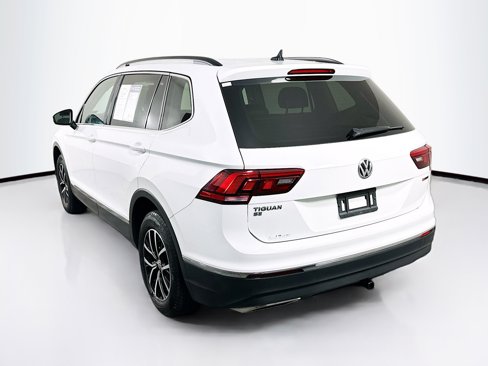 Used 2021 Volkswagen Tiguan SE image 5