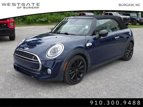 Used 2017 MINI Cooper S image 4