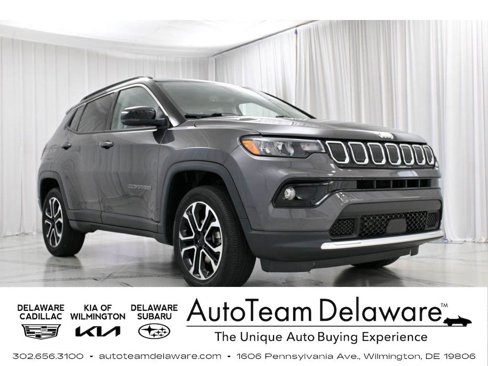 Used 2022 Jeep Compass Limited image 1