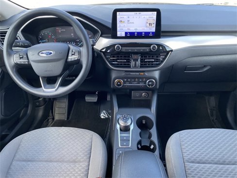 Used 2020 Ford Escape SE image 14