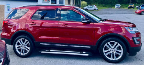 Used 2016 Ford Explorer XLT w/ Equipment Group 202A image 4