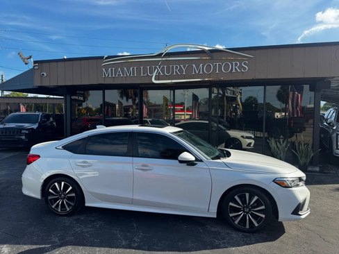 Used 2023 Honda Civic EX image 2