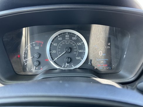 Used 2020 Toyota Corolla LE image 16