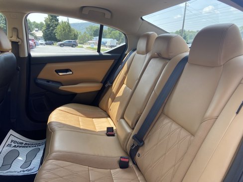 Used 2021 Nissan Sentra SV w/ SV Premium Package image 26
