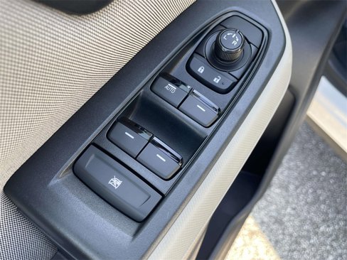 Used 2025 Subaru Forester w/ Convenience Package #1 image 10