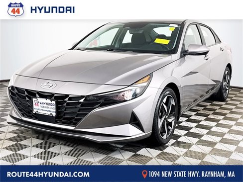 Used 2023 Hyundai Elantra SEL w/ Convenience Package image 1