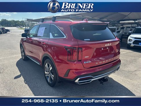 Used 2022 Kia Sorento SX w/ Panoramic Sunroof Package image 8