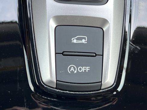 Certified 2019 Honda Pilot Elite image 17