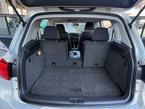 Used 2015 Volkswagen Tiguan S image 17