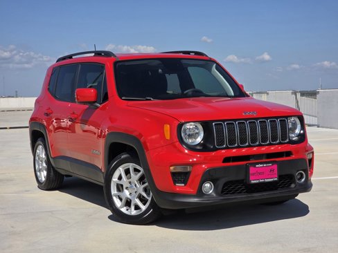 Used 2019 Jeep Renegade Latitude image 3
