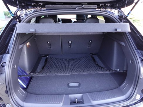 New 2025 Chevrolet Trax RS w/ Sunroof Package image 26